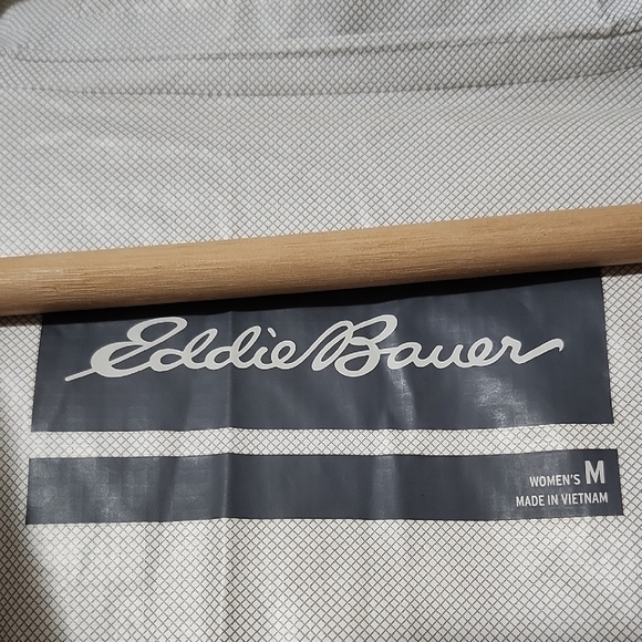 Eddie Bauer Pink Windbreaker Lightweight Hooded Jacket - Picture 2 of 4